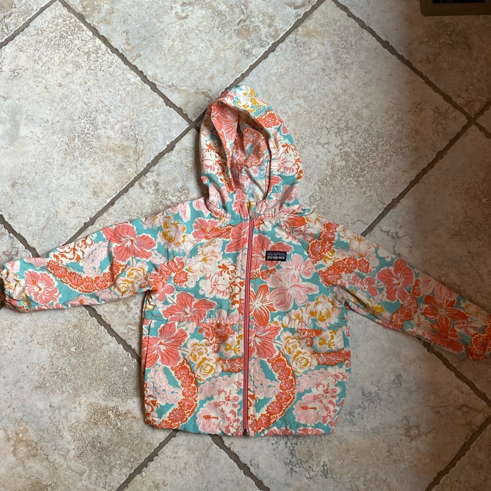 2T Patagonia Girls Light Jacket